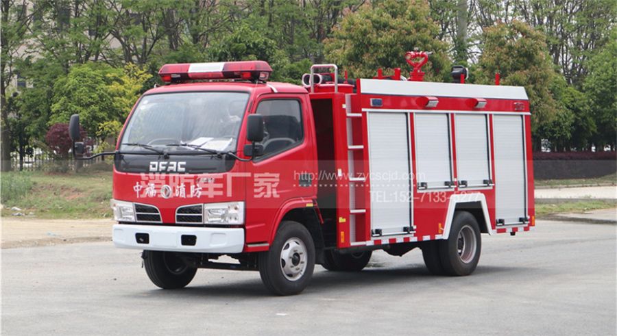 東風(fēng)3噸消防車(chē) 東風(fēng)3噸消防車(chē)